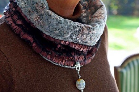 snood collier fourrure écaille doublée matelassé lurex doux et agate