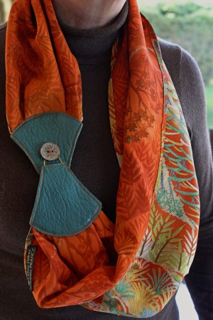 collier snood réversible soie japonaise et cuir français