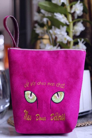 Pochette de sac ou de salle de bain siglée